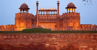 Top 10 Most Tourist Place in India