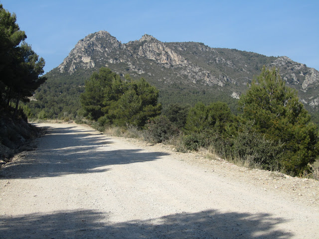 Serra del Montmell, camí del Montmell