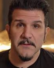 Charlie Benante - bateria