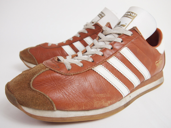 Lathrills Blog ラスリルズのブログ Adidas Vintage Sneaker Sale