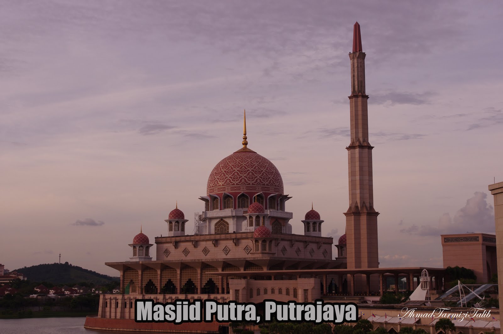 Blog Ahmad Tarmizi Talib: Indahnya Masjid