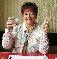 1404202 Apr 28 Barb At The Table Cheers