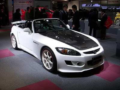 Honda S2000 Black. The Honda S2000 white paint