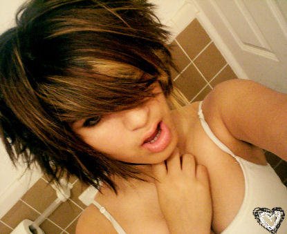 hairstyles with highlights pictures. hued Highlights emo hair for girl 