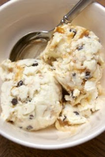 Caramel Toffee Chip Cheesecake Ice Cream: Savory Sweet and Satisfying