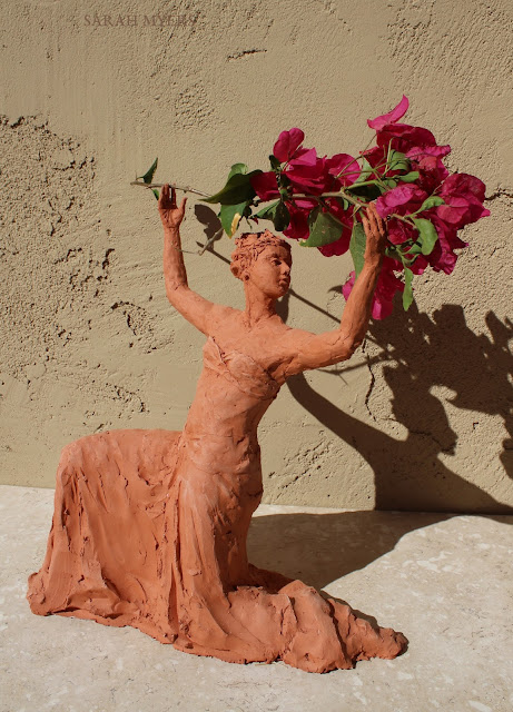 sculpture, terracotta, kneeling, woman, sarah, myers, red, clay, dance, figure, arte, escultura, figurative, classic, human, lady, poise, earthenware, orange, flowers