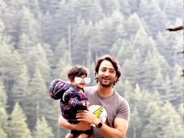 Potret Anaya Anak Shaheer Sheikh karo gaul