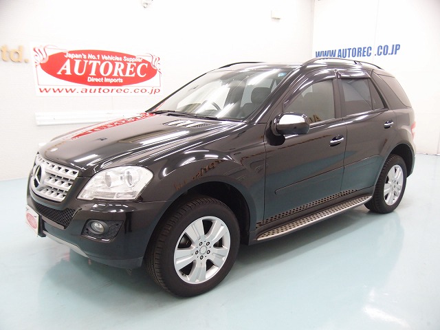 19530A3N8 2009 Mercedes Benz ML350 4WD 