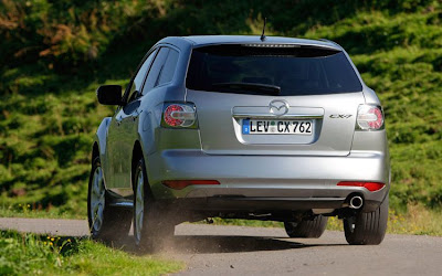 2010 Mazda CX-7 Diesel Rear Action View