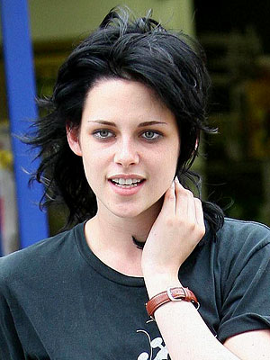 kristen stewart hot pictures. kristen stewart hair colour.