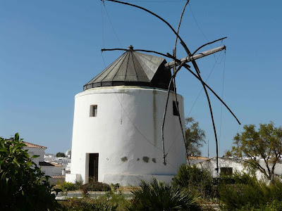 Slow travel in Andalucia - Vejer de la Frontera- windmill