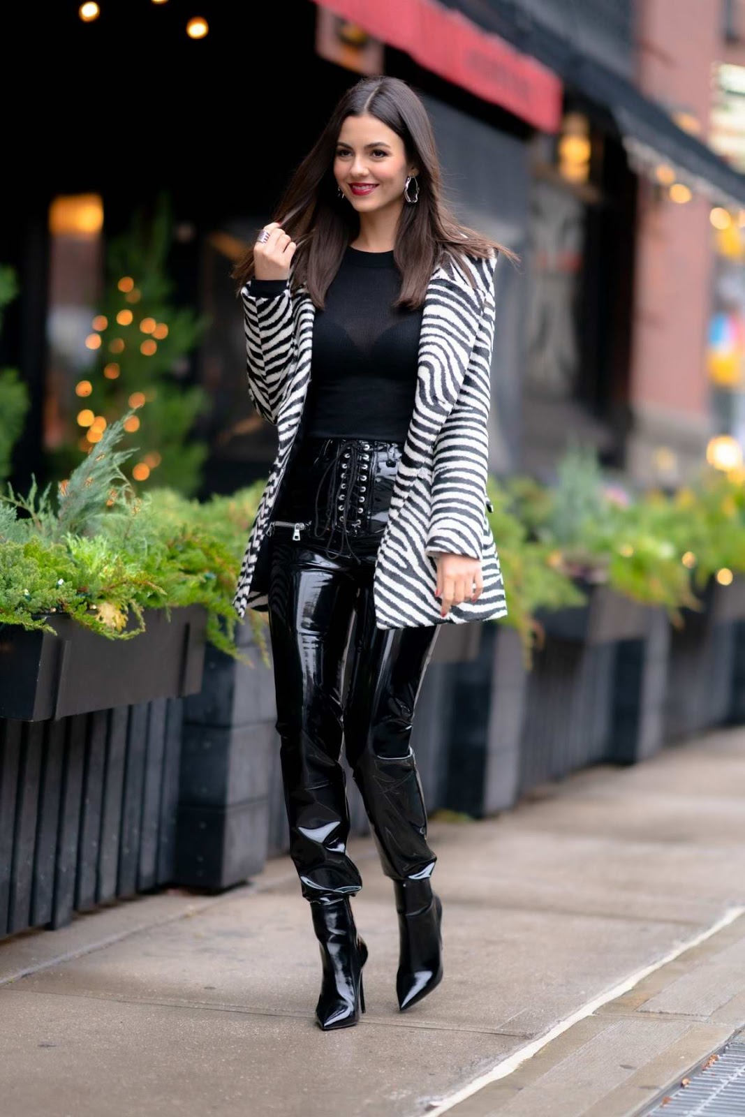 Victoria Justice female celebrity high street style fashion