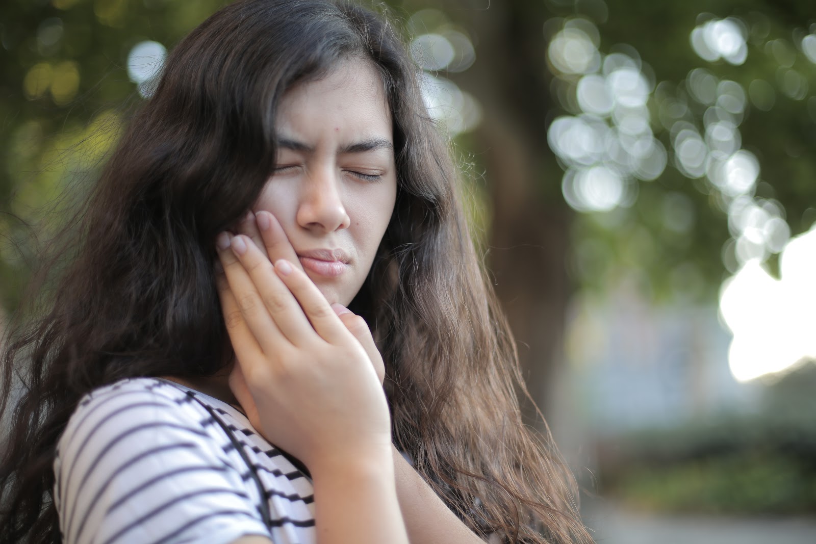 Eleven (11) ways to stop a toothache quickly