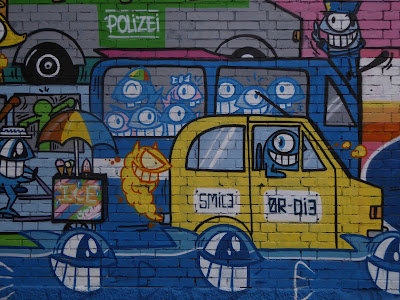 "shiny happy fishes", PEZ, Köln, murals, streetart, graffiti, urbanart