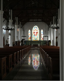 Christ Church Cathedral in Nassau, Bahamas - curiousadventurer.blogspot.com