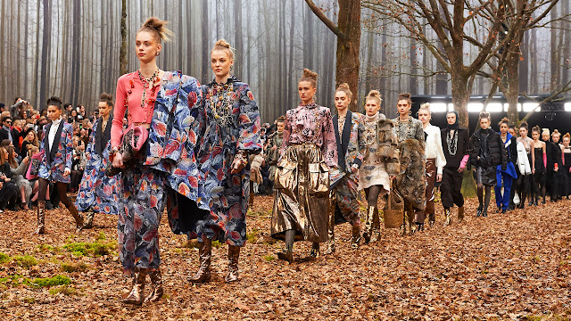 Chanel, Fashion Show, Forest, Paris, France, Paris Fashion Week, Grand Palais, Models, Fashion Show, Venue