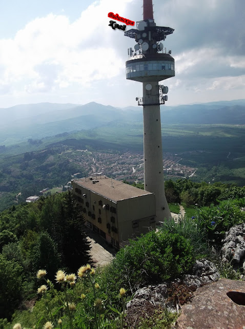 Панорама на Белоградчик от скалите над  ТВ кулата