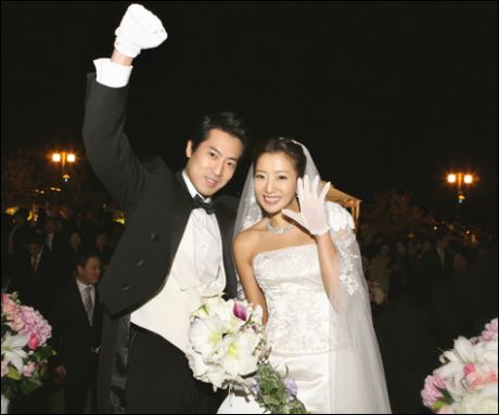  would be a much more reliable reported average cost for Korean weddings