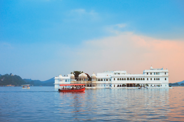 Udaipur - The Lake City, Heritage Part Of India