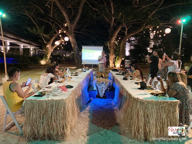 Bacau Bay Resort at Night