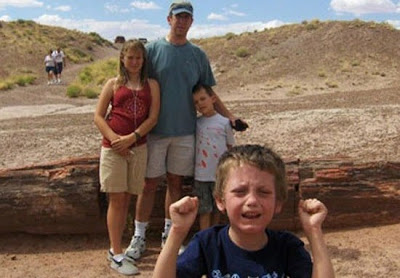 The Best Little Kid Photobombs Of All Time Seen On www.coolpicturegallery.net