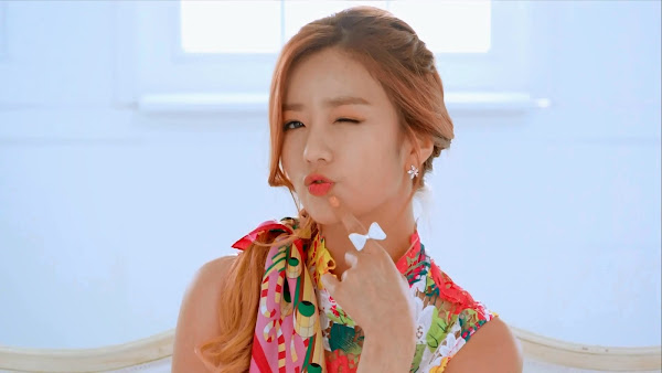 Bomi Mr. Chu Teaser