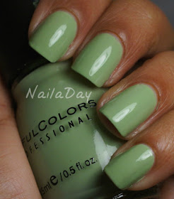 NailaDay: Sinful Colors Olympia