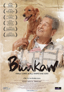 Eddie Garcia stars as a lonely gay man in his 70s who cares for a stray dog he named bwakaw.