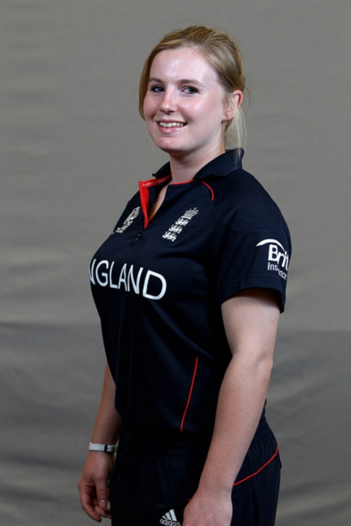 akpicture: ENGLAND LADIES CRICKETERS
