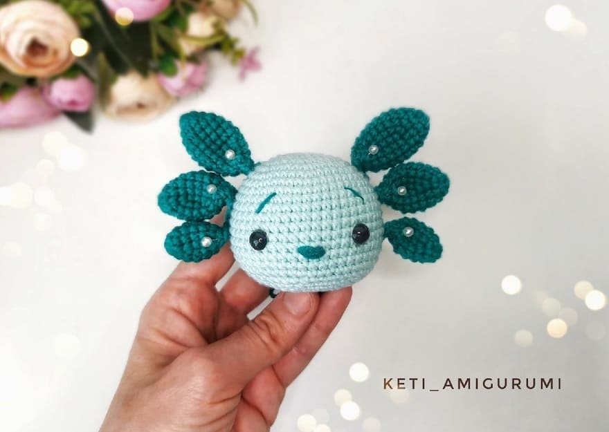 Crochet axolotl tutorial
