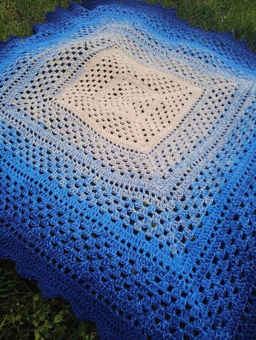 Sweet Dream Baby Blanket - Free Pattern 