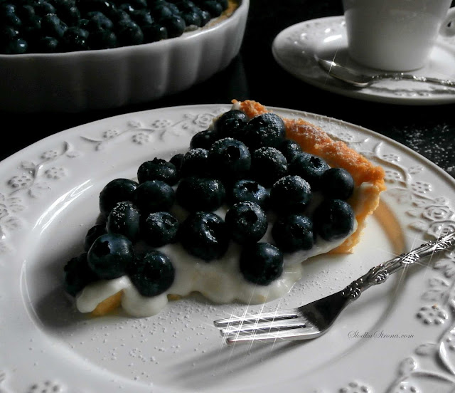 Tarta z Borówkami Amerykańskimi z Aksamitną Masą Śmietanowo - Budyniową - Przepis - Słodka Strona