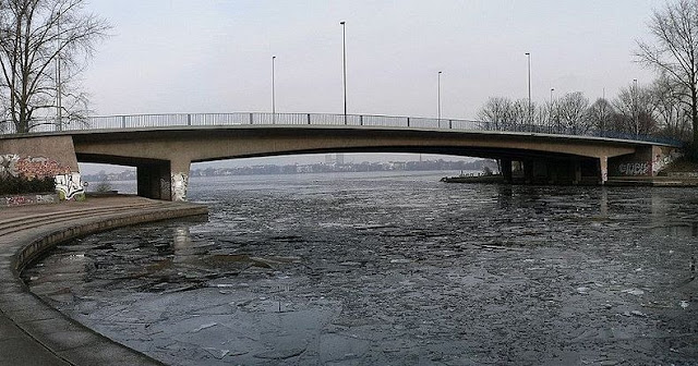 جسر+ثقف+نفسك+2%5D مدينة الجسور في هامبورغ