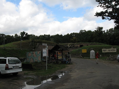 Fort Zachodni - wejście