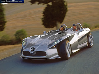 Futuristic Car Design Mercedes-Benz F400