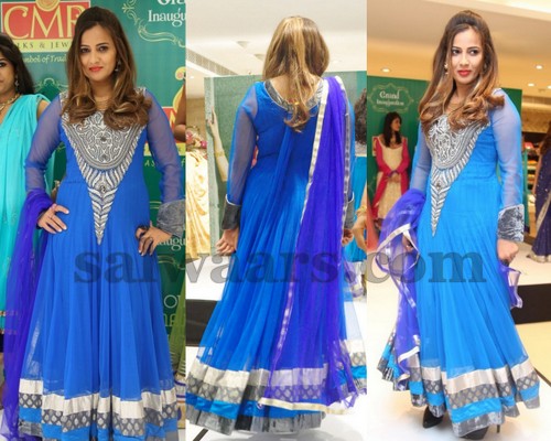 Nupur in Blue Heavy Salwar Kameez