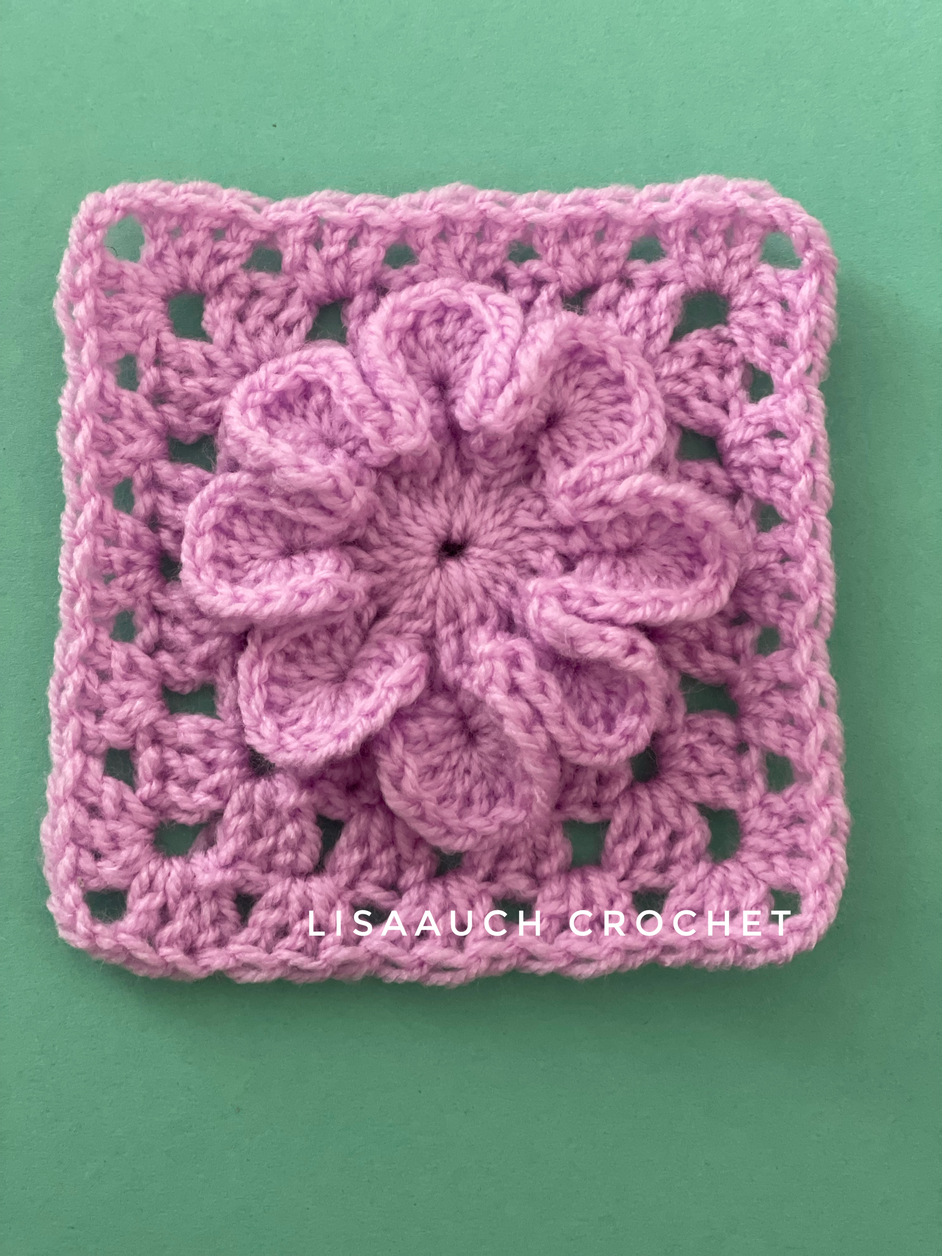 Flower Granny Square - Free Crochet Pattern