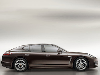 2013 Porsche Panamera Platinum Edition