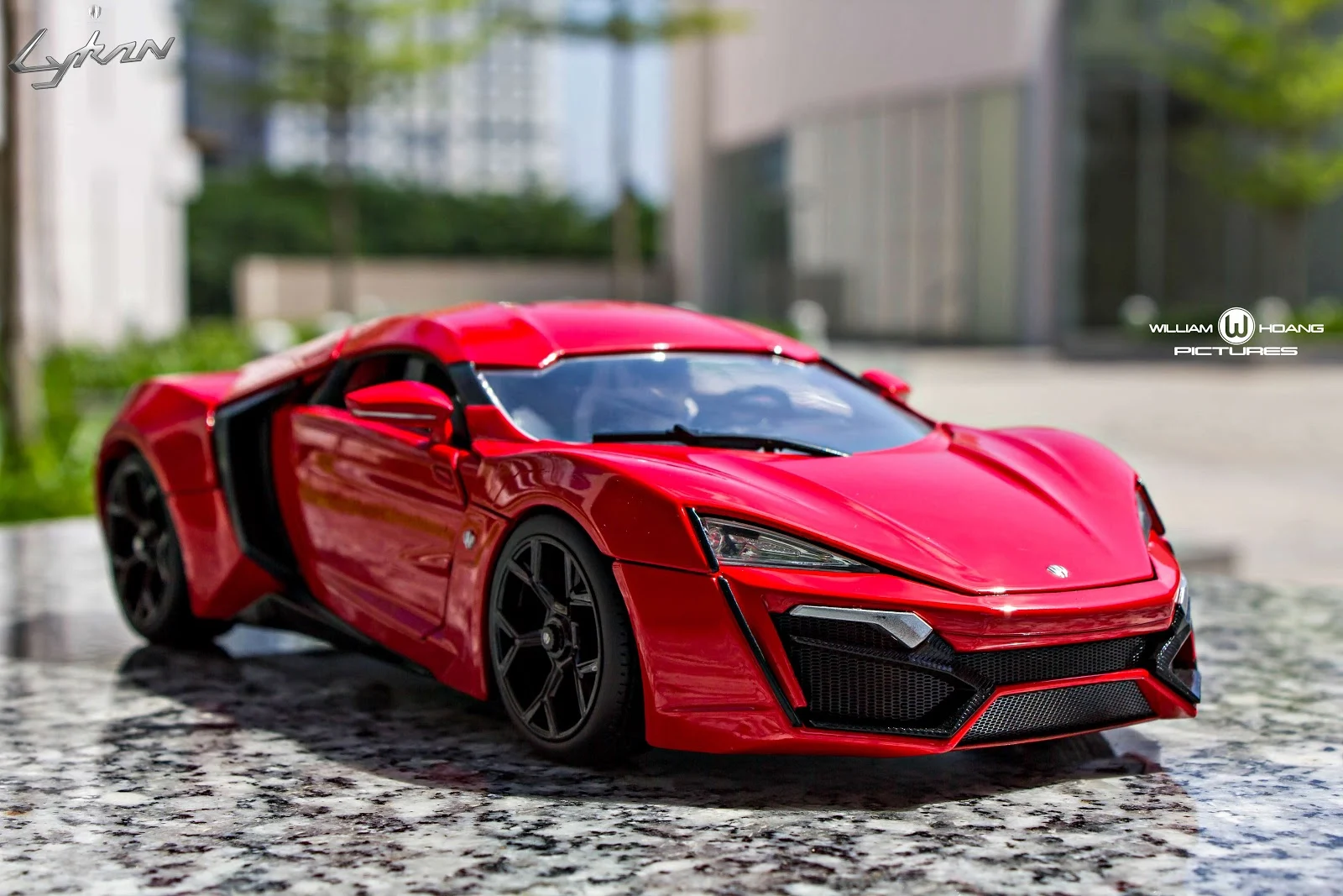 Lykan Hypersport