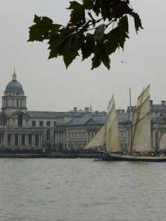 http://eccentricparabola.blogspot.com/2015/09/tall-ships-on-thames.html