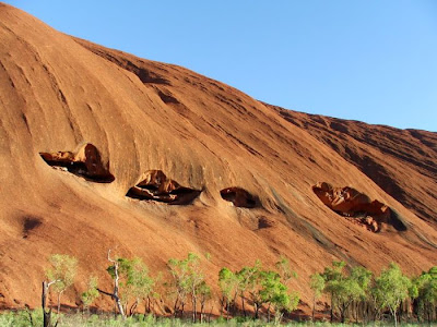 Uluru, Ayers Rock, Australia Seen On lolpicturegallery.blogspot.com