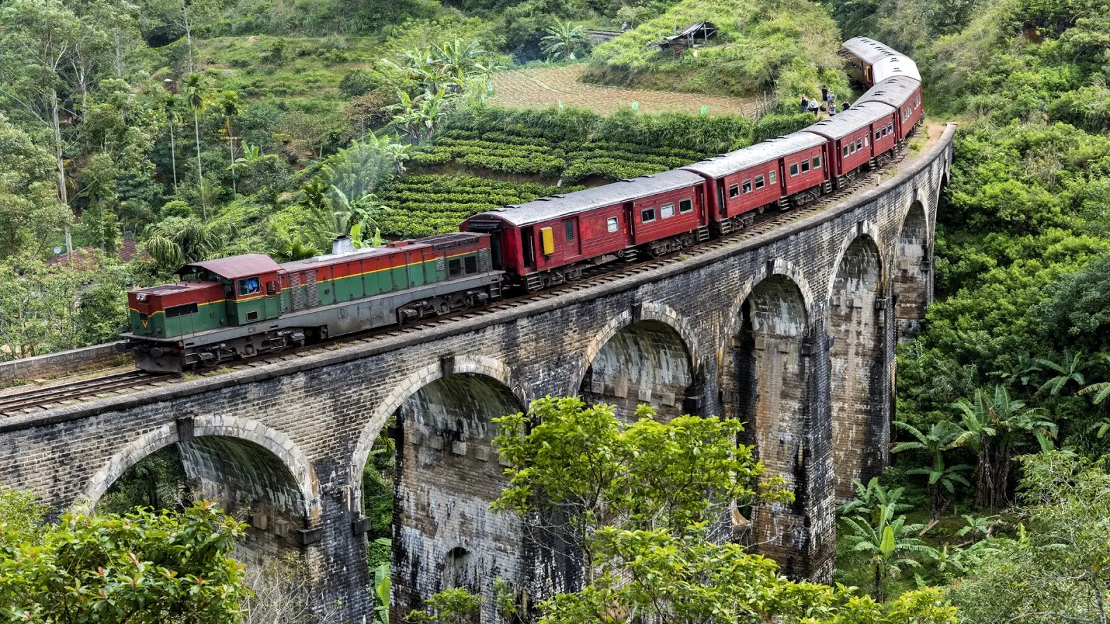 Download Trains on Bridges PREMIUM, Tema per Windows 10