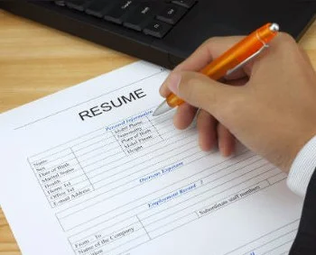 5 Kesalahan Umum Saat Membuat CV / Daftar Riwayat Hidup