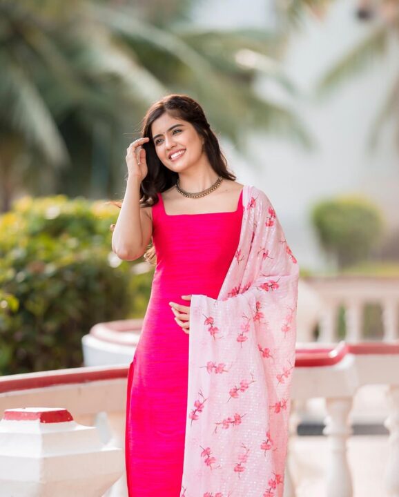 Amritha Aiyer in Pink Dress stills
