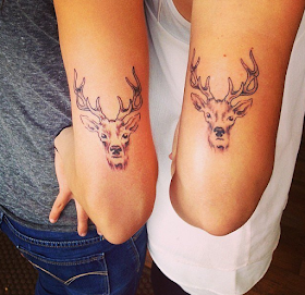 tatuaje amigas ciervo