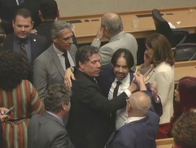 Diogo Moraes volta a assumir vaga de deputado estadual