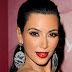 Get The Glam With Joyce: Kim Kardashian Pose Red Carpet in Golden Globes Glow