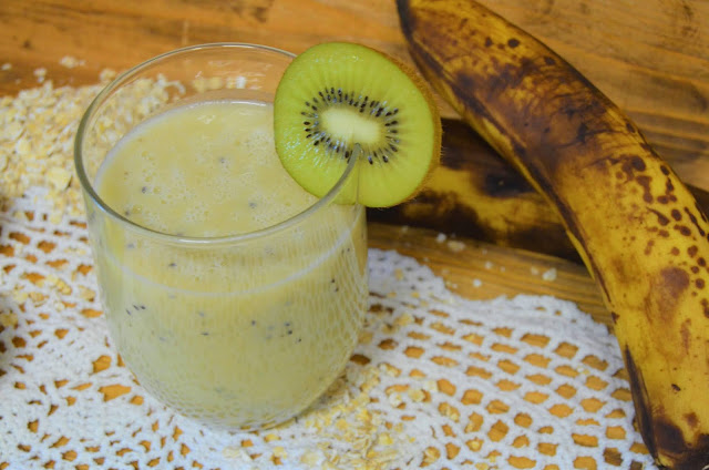 Las delicias de Mayte, kiwi y plátano, batidos para bajar de peso, batido saludable de leche de avena, batidos para adelgazar, batidos de frutas, batidos de avena, batidos saludables, batidos adelgazantes, batidos detox,