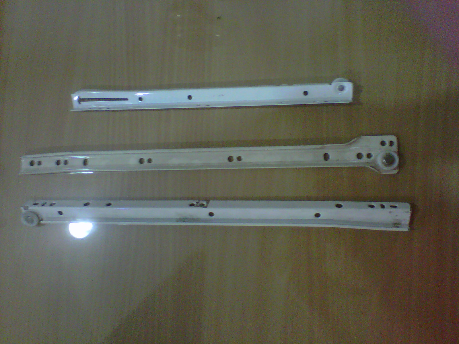  Rel  Laci  Drawer Runner Lintang Fittings