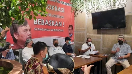 Minta Syahganda Dkk Dilepaskan, Rocky Gerung: Penghalau Demokrasi Yang Harus Disingkirkan!